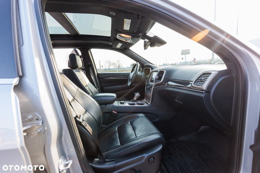 Jeep Grand Cherokee 3.6 V6 Overland - 17