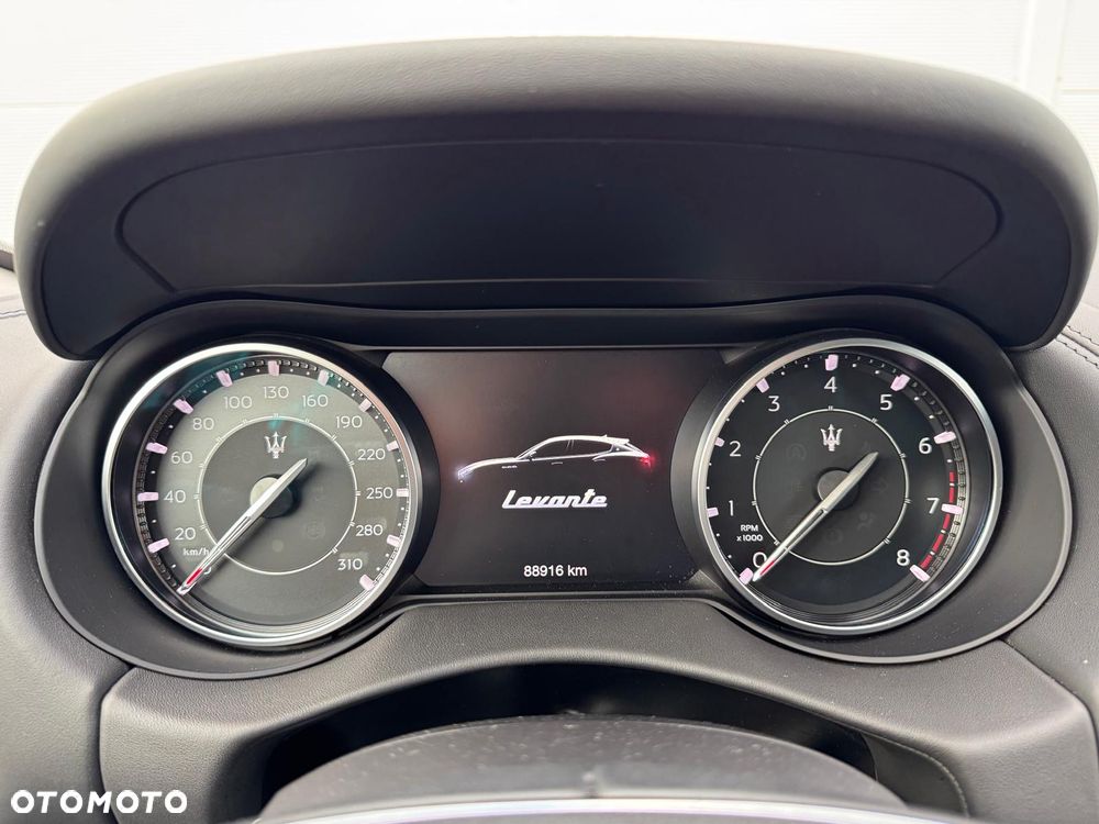 Maserati Levante MHEV GT - 31