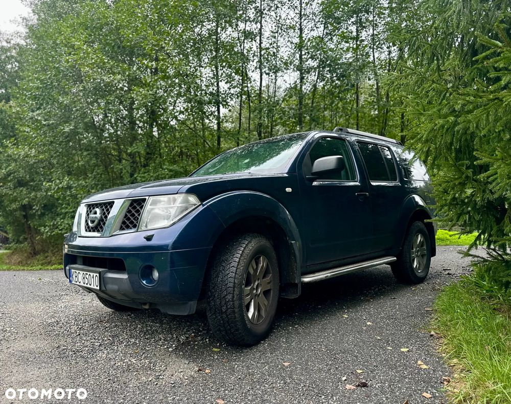 Nissan Pathfinder - 5