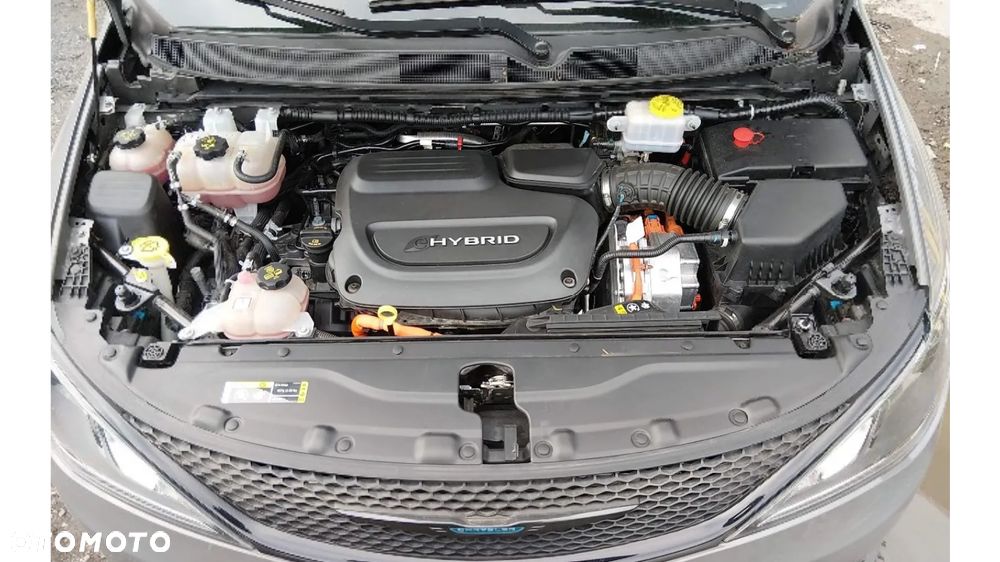 Chrysler Pacifica - 10