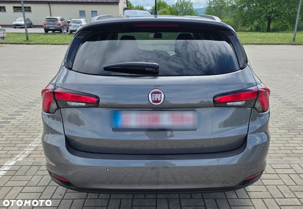 Fiat Tipo 1.4 16V More - 10