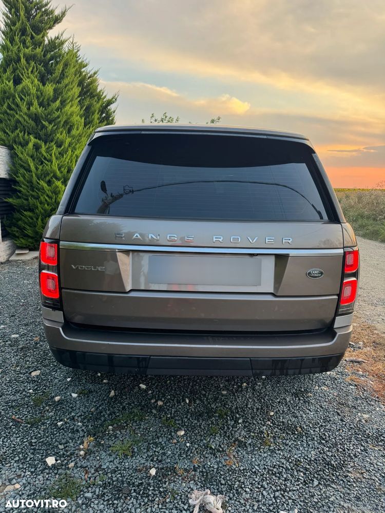 Land Rover Range Rover 3.0 I TDV6 Vogue - 9
