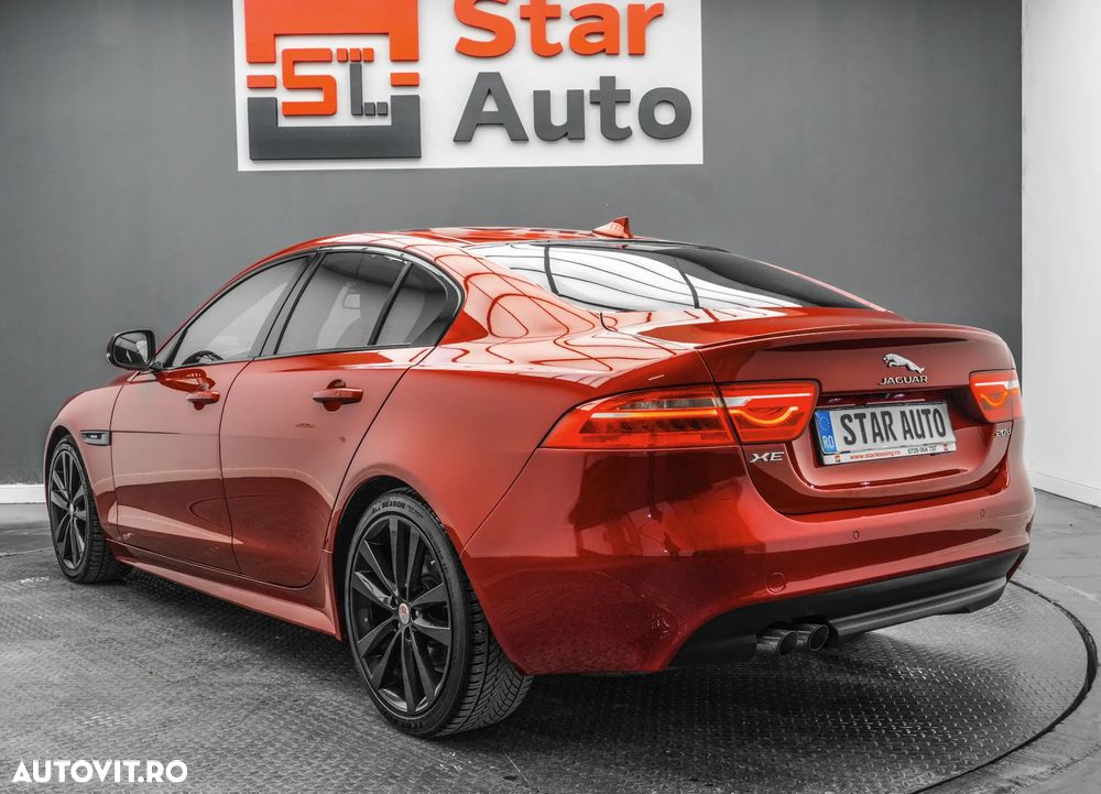 Jaguar XE 2.0 R-Sport - 4