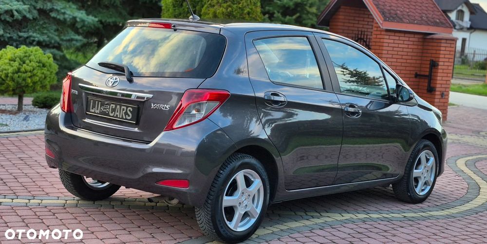 Toyota Yaris 1.0 VVT-i Life - 33