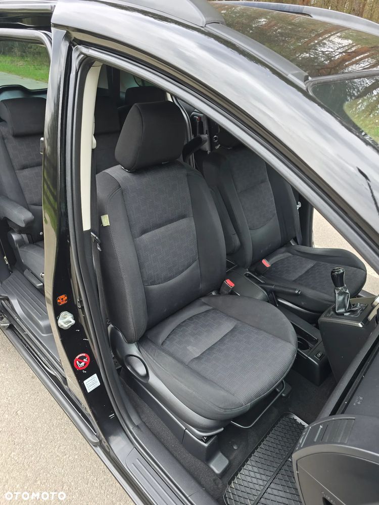 Mazda 5 2.0 CD DPF Exclusive - 21