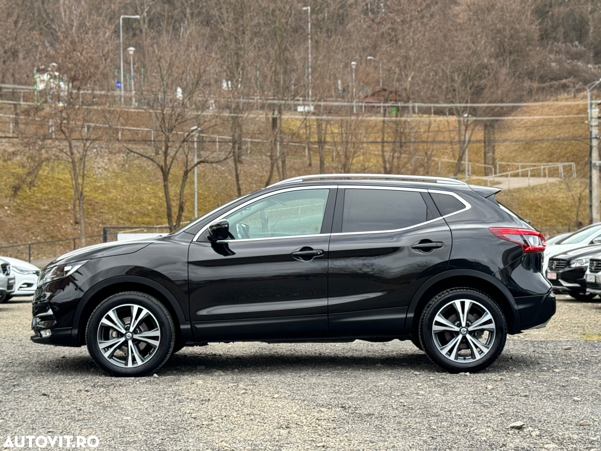 Nissan Qashqai 1.6 DCI Xtronic TEKNA - 15