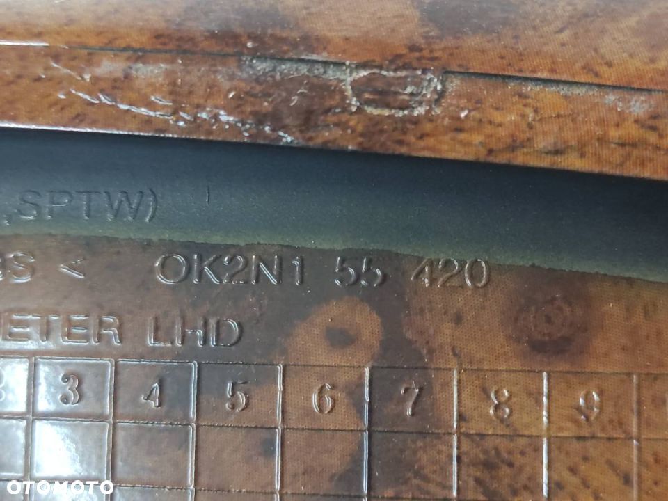 RAMKA KONSOLI ŚRODKOWEJ PANEL NAWIEWU SPECTRA I - 8