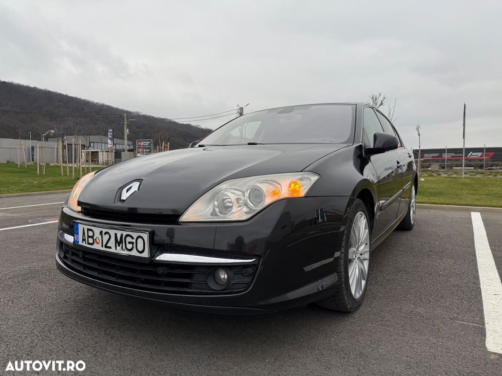 Renault Laguna - 1