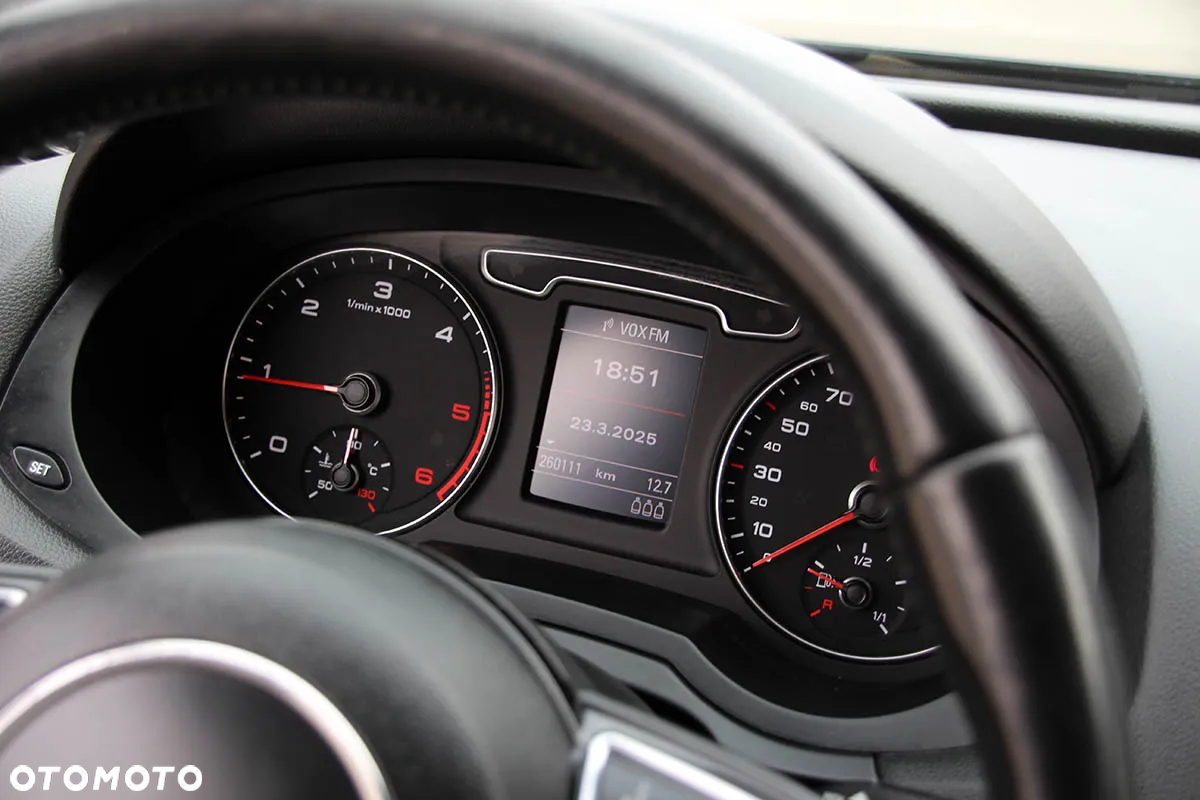 Audi Q3 2.0 TDI Quattro - 32