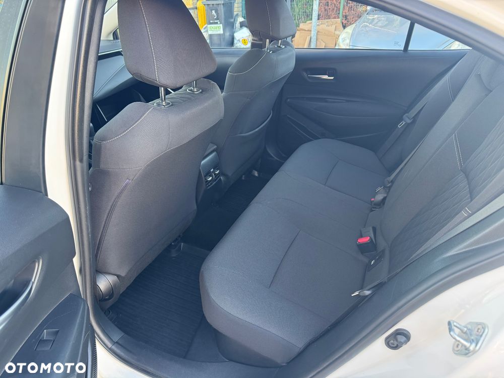 Toyota Corolla 1.8 Hybrid Comfort - 11