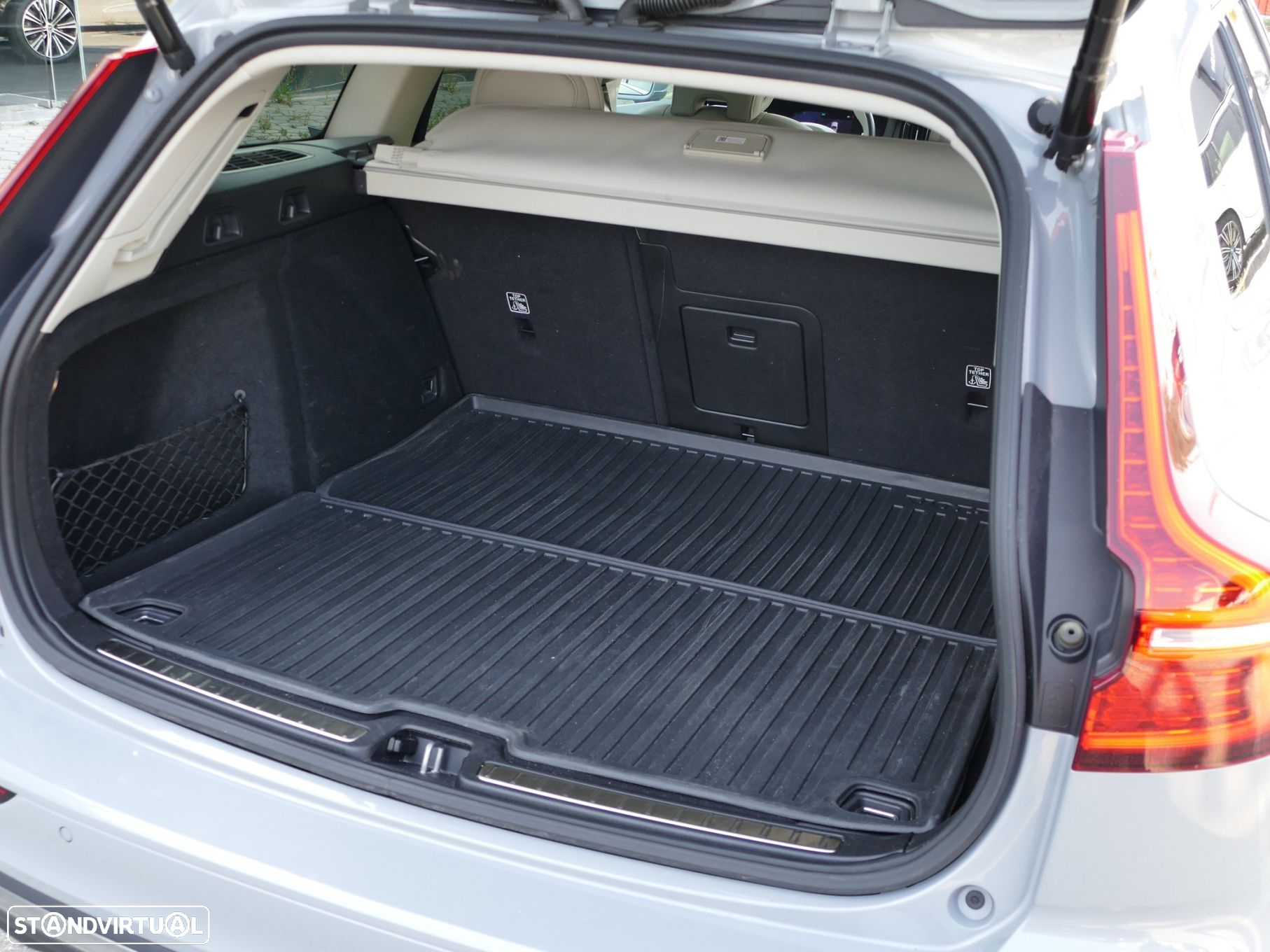Volvo V60 2.0 T6 AWD TE Core - 5