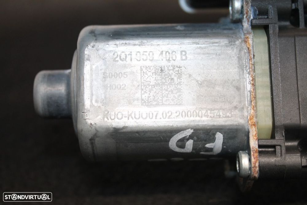 MOTOR ELEVATÓRIO DIANTEIRO DO VIDRO DIREITO SEAT IBIZA - 6