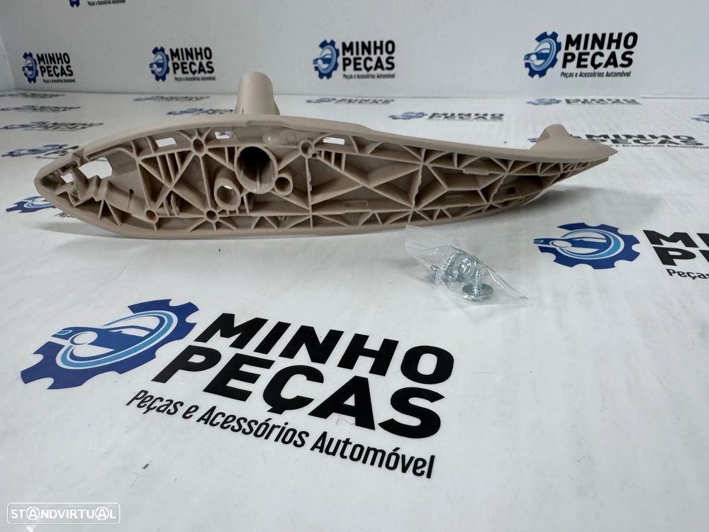 Puxador Traseiro Direito BMW Série 3 (F30 F31) Oyster - 4