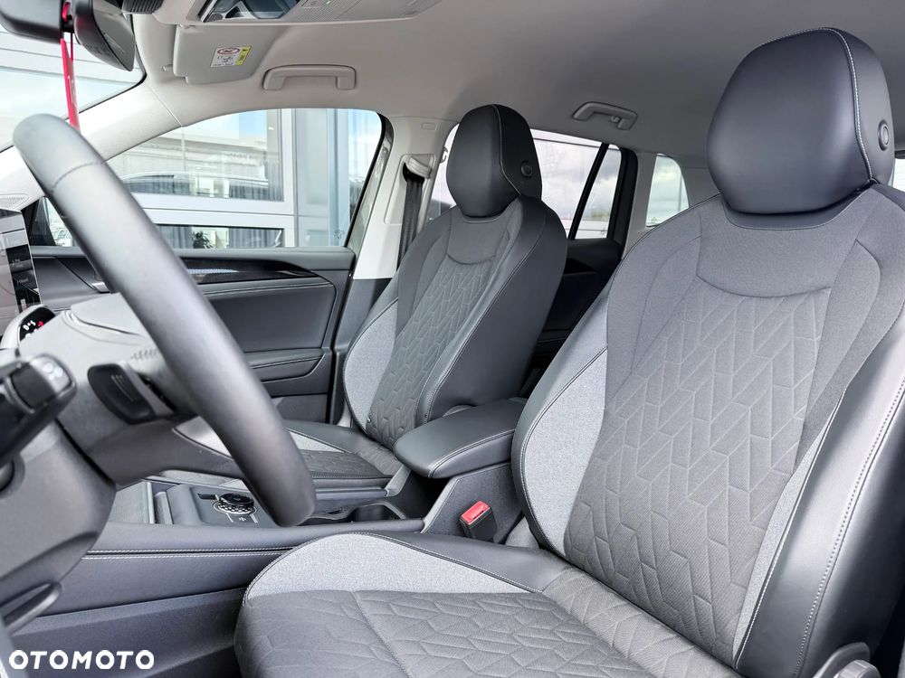 Volkswagen Tiguan 1.5 eTSI Special Edition DSG - 26