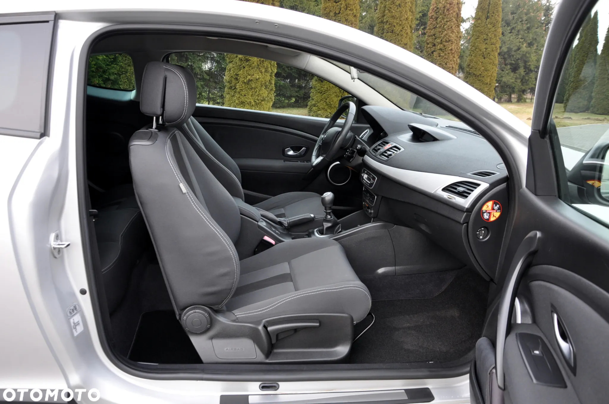 Renault Megane TCe 180 Coupe Dynamique - 18