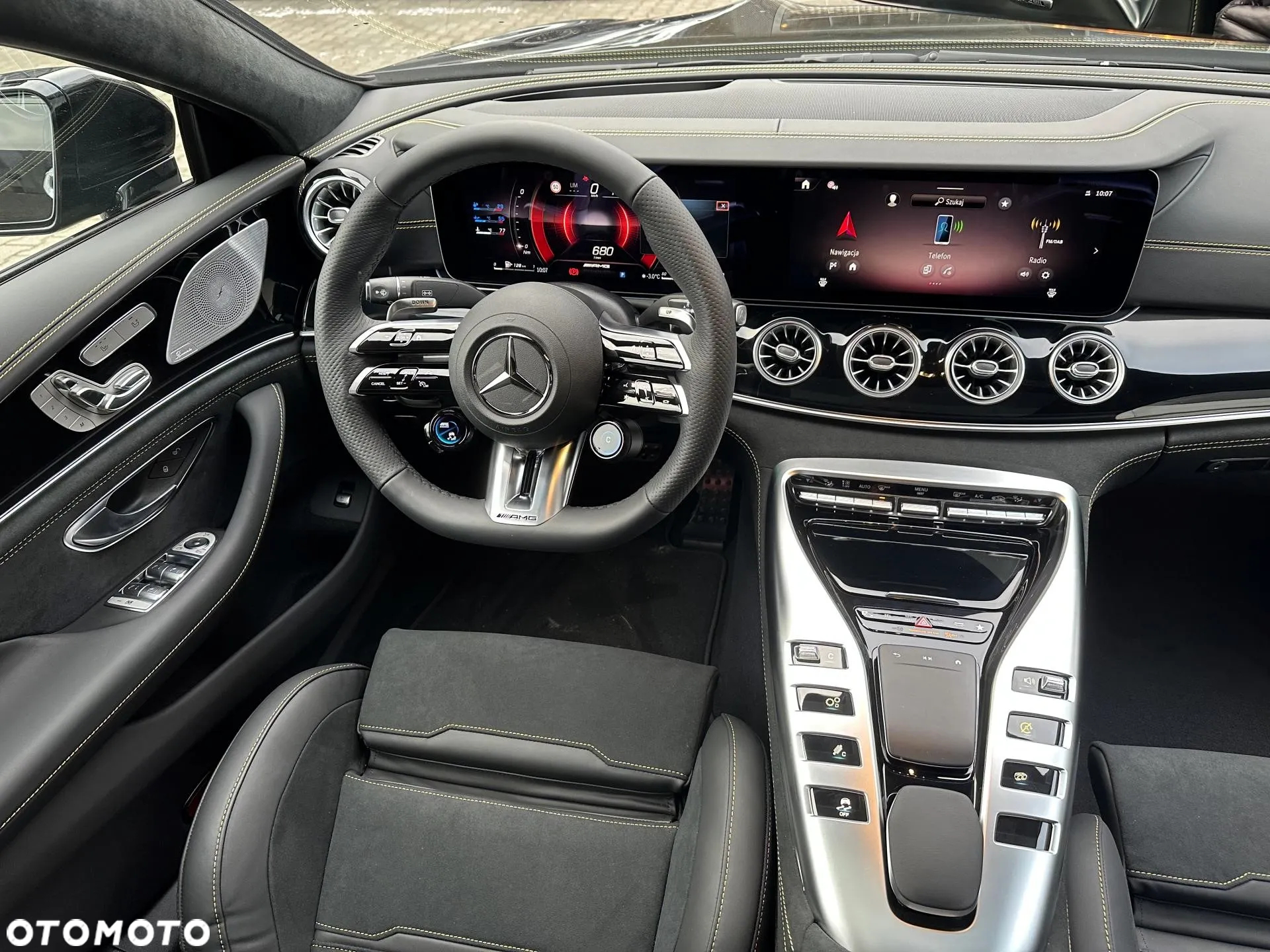 Mercedes-Benz AMG GT - 20