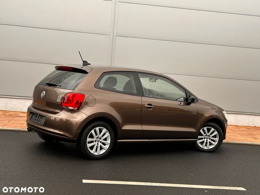 Volkswagen Polo 1.6 TDI Blue Motion Style - 21