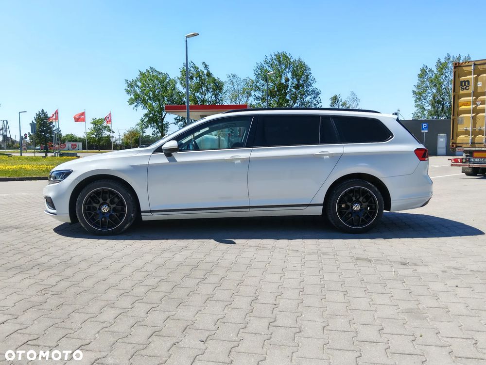 Volkswagen Passat 2.0 TDI EVO Essence - 5