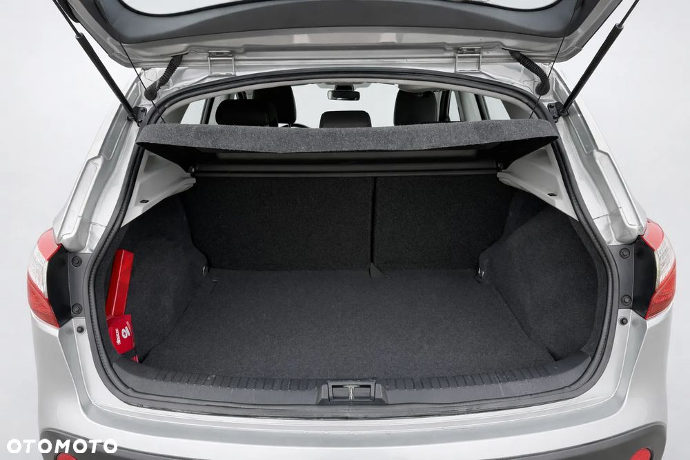 Nissan Qashqai 1.6 dCi DPF acenta - 6