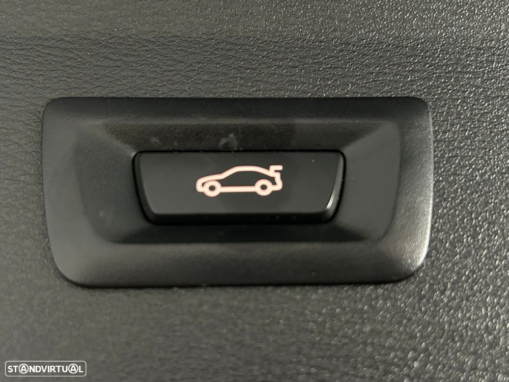 BMW X1 16 d sDrive Advantage Auto - 7