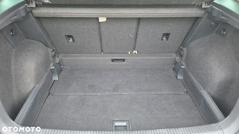 Volkswagen Golf Sportsvan - 20