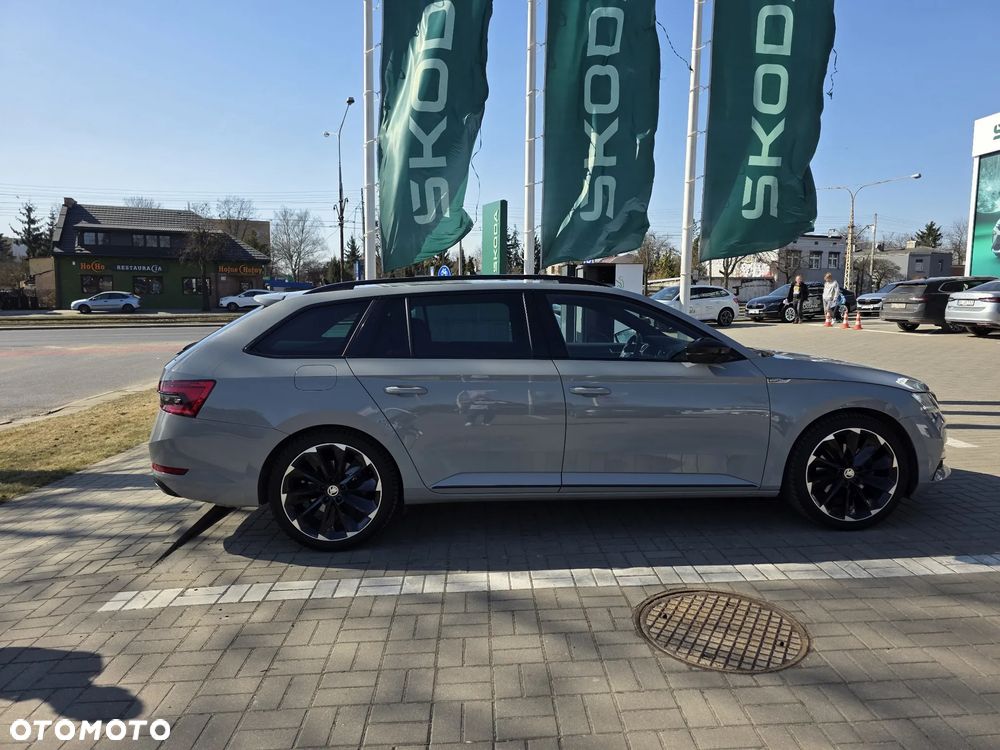 Skoda Superb 2.0 TSI Sportline DSG - 5