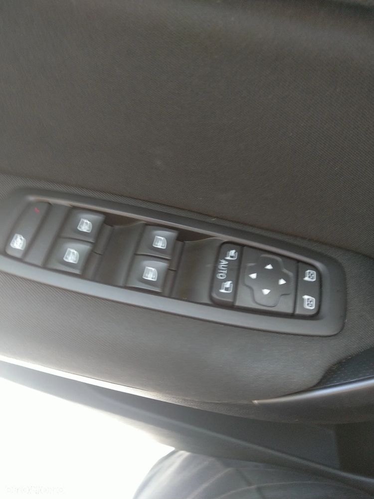 Renault Megane - 7