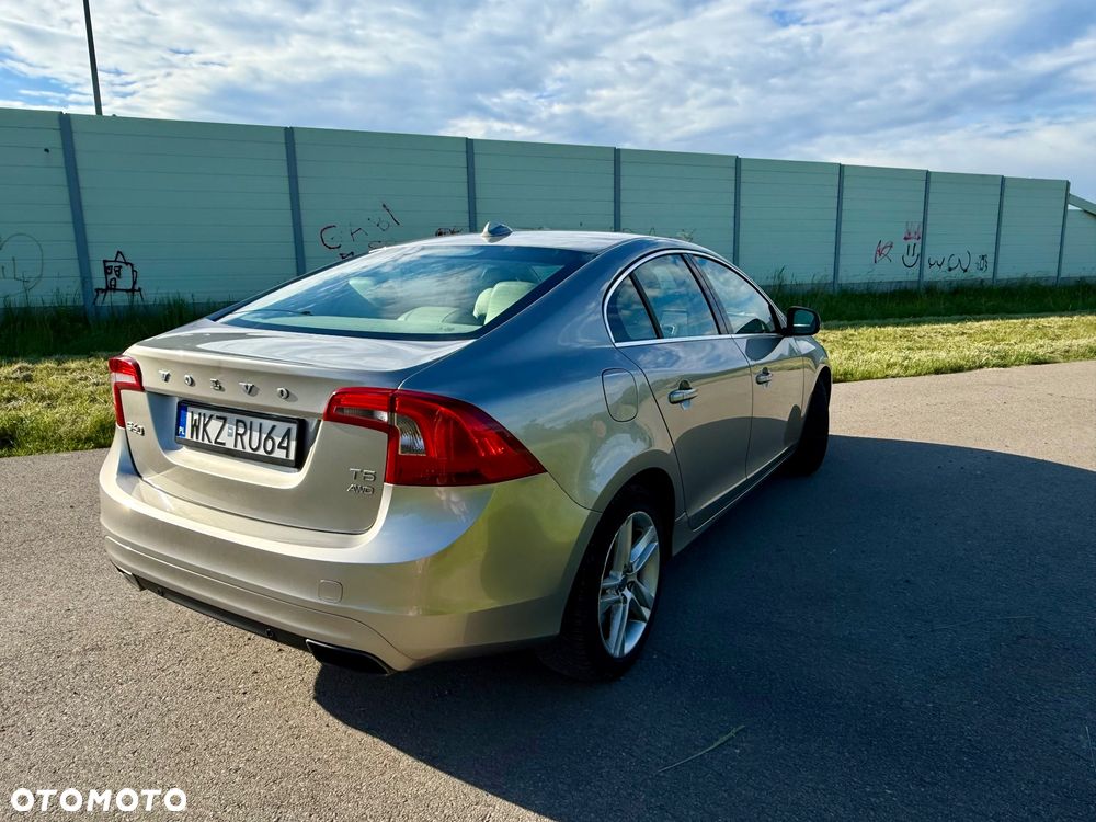 Volvo S60 - 3