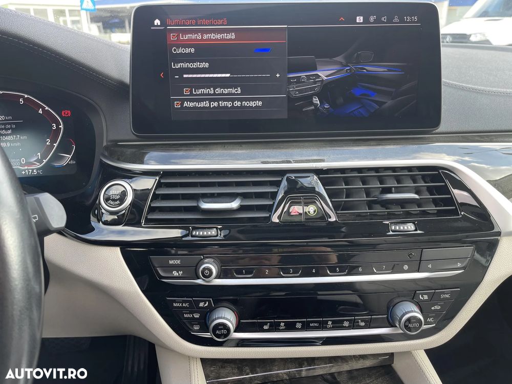 BMW Seria 5 520i Touring Aut. Luxury Line - 11
