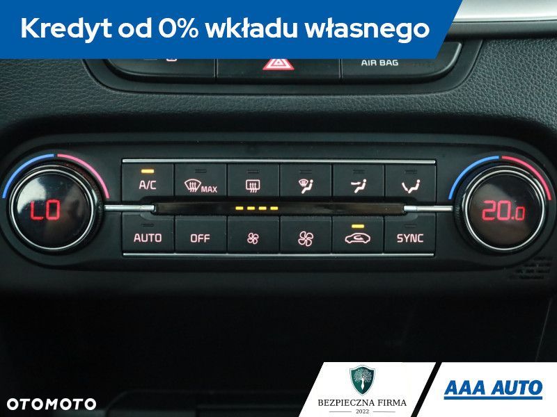 Kia Ceed - 14