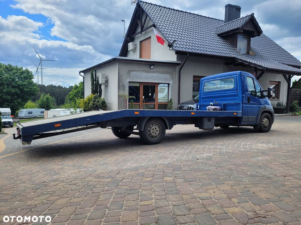 Peugeot Boxer 3.0 najazd platforma 6,2x2.3m - 3