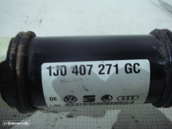 Transmissão Frente Esq Volkswagen Golf Iv (1J1) - 2