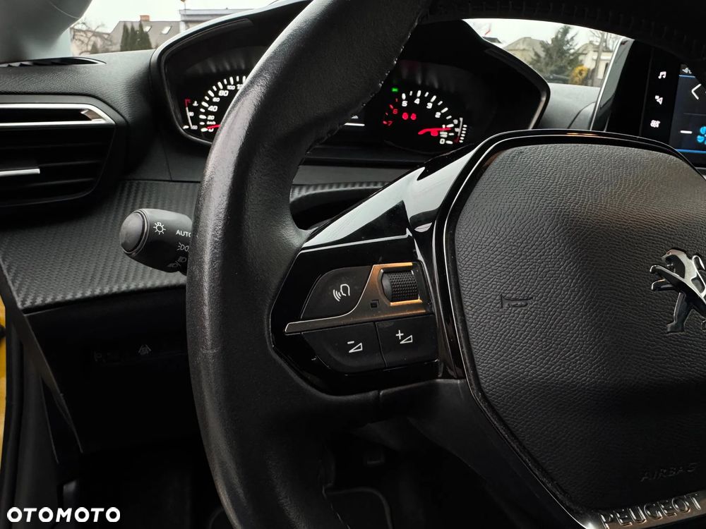 Peugeot 208 BlueHDi 100 Allure Pack - 15