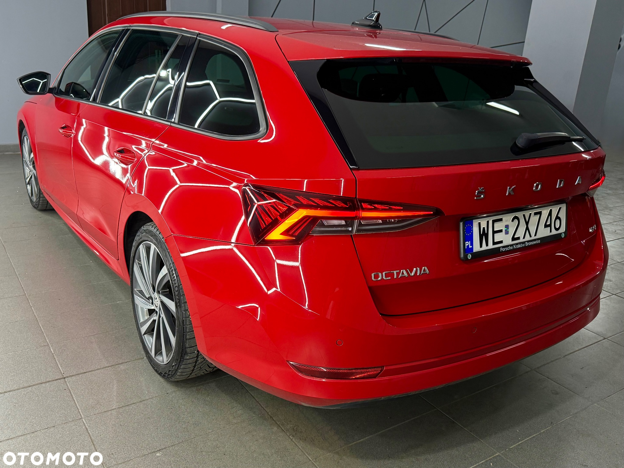 Skoda Octavia 2.0 TDI 4x4 Style DSG - 4