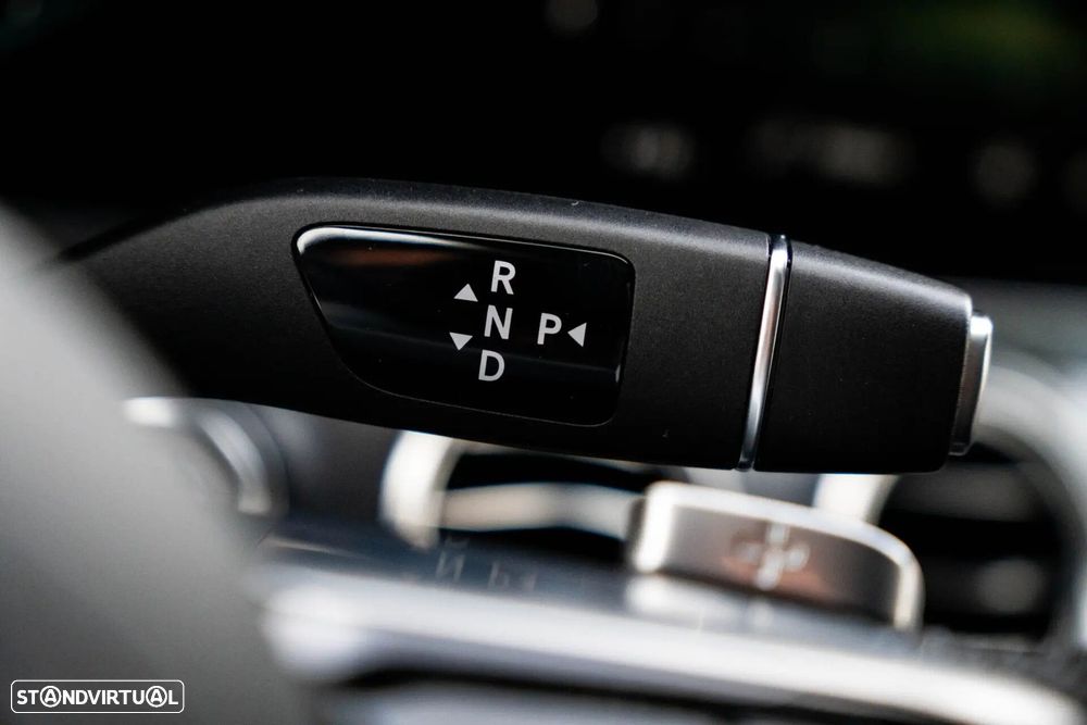 Mercedes-Benz E 300 - 36