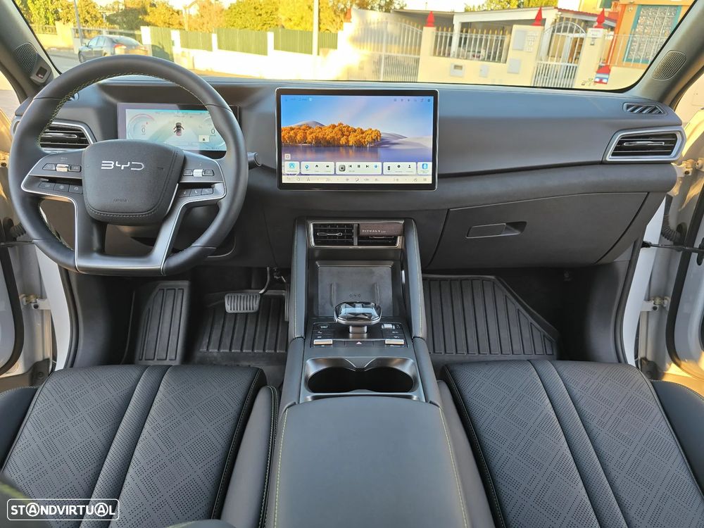 BYD Atto 2 45.1 kWh Boost - 17