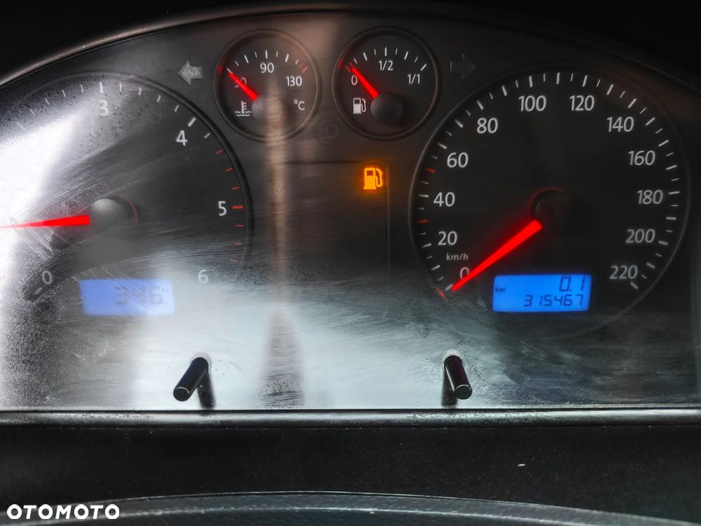 Volkswagen TRANSPORTER T5 - 26