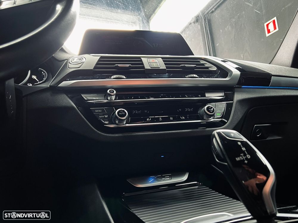 BMW X3 30 e xDrive xLine - 17