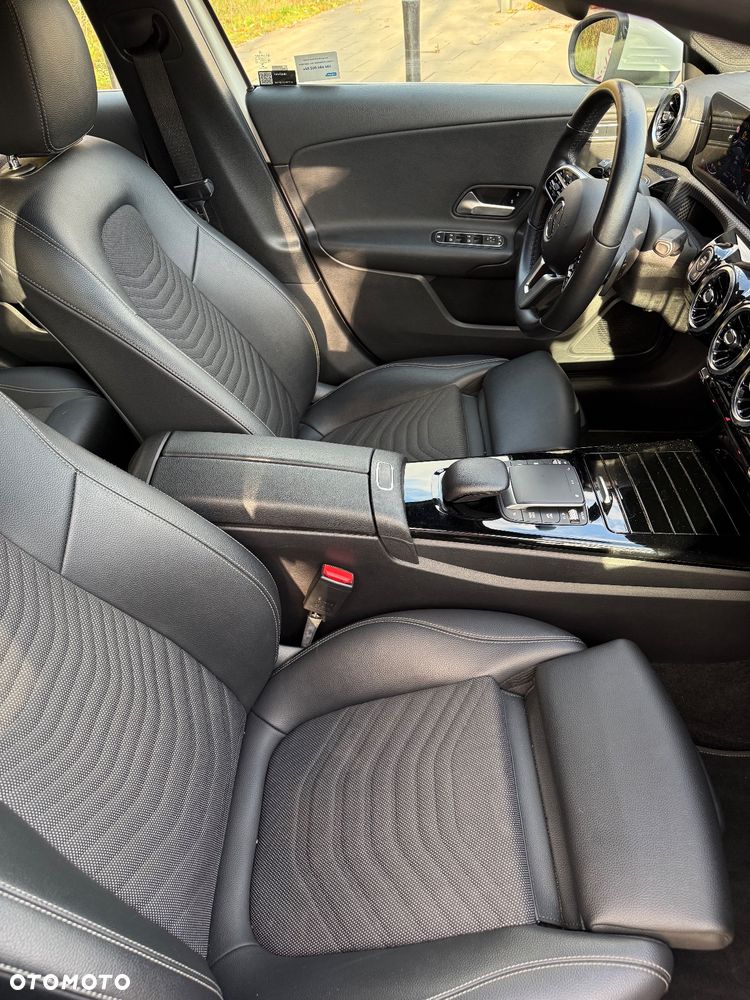 Mercedes-Benz Klasa A 180 d 8G-DCT - 9