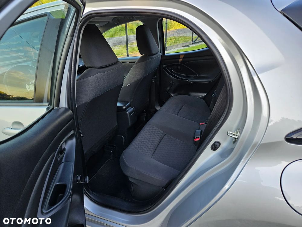 Toyota Yaris - 14