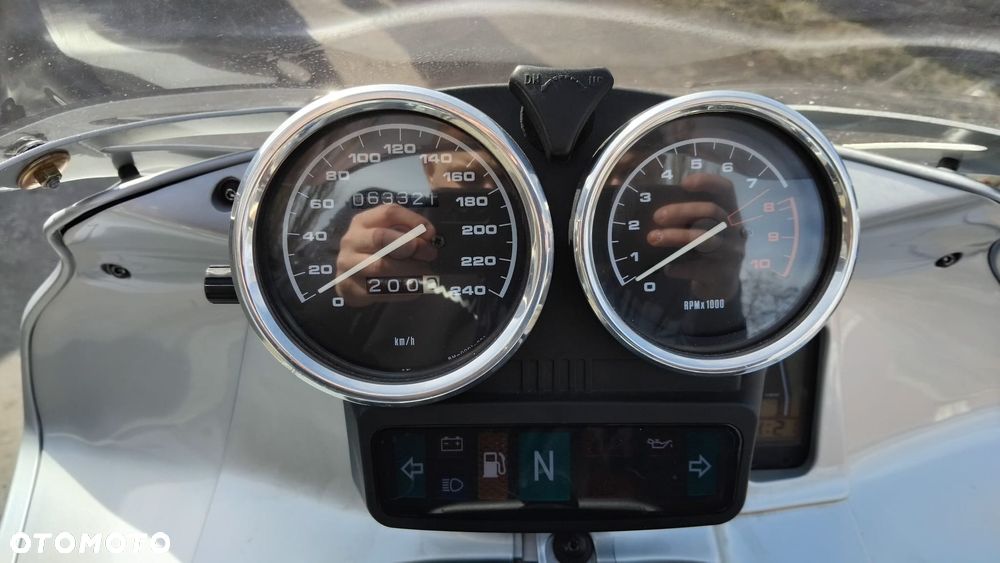 BMW R - 4