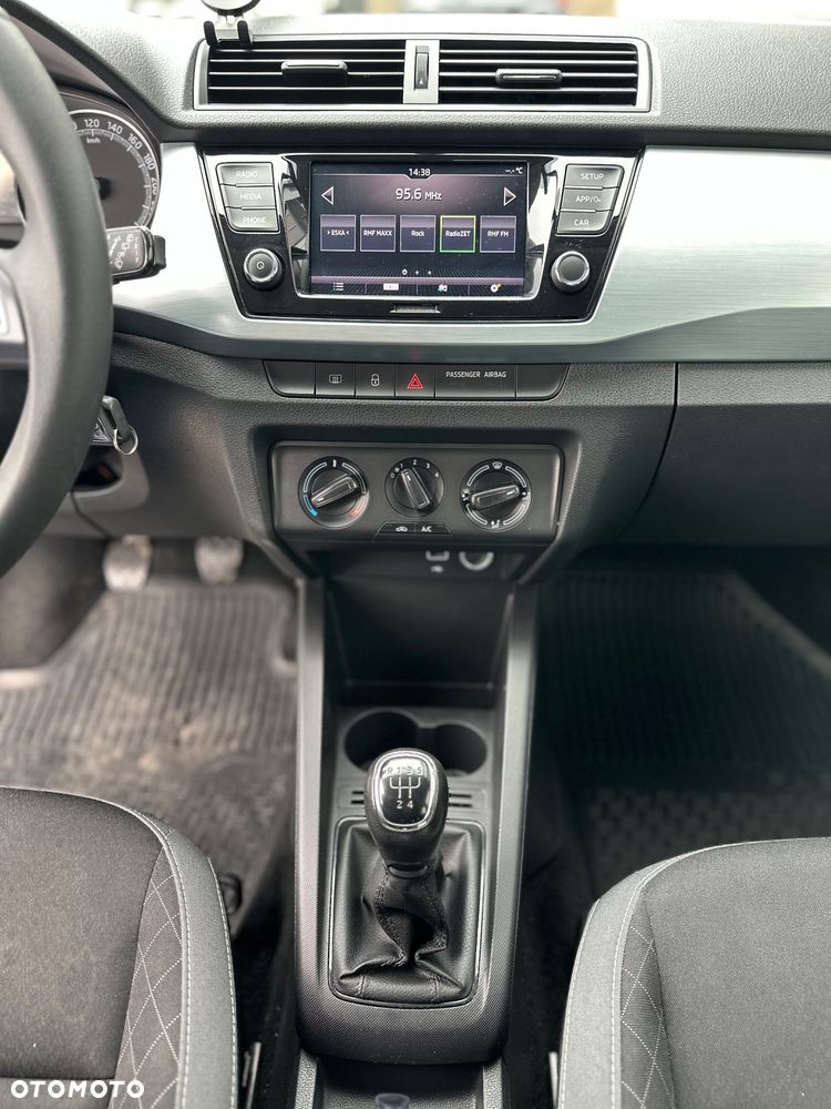 Skoda Fabia 1.0 TSI Active - 16