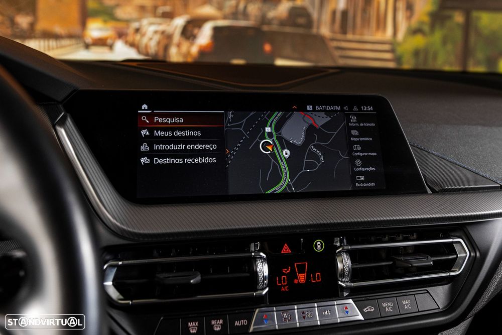 BMW 118 i Pack Desportivo M Auto - 17