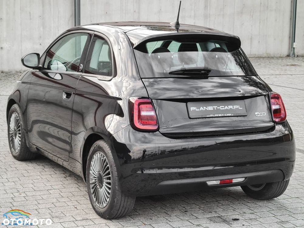 Fiat 500e 42kWh la Prima (by Bocelli) - 11