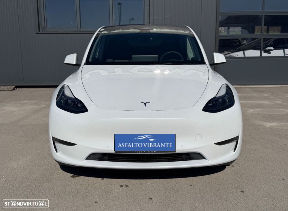 Tesla Model Y Long Range Dual Motor AWD - 1