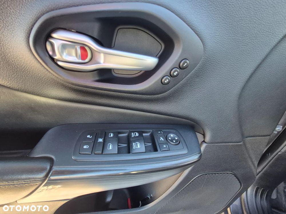 Jeep Cherokee 2.0 MJD Active Drive I Limited - 37