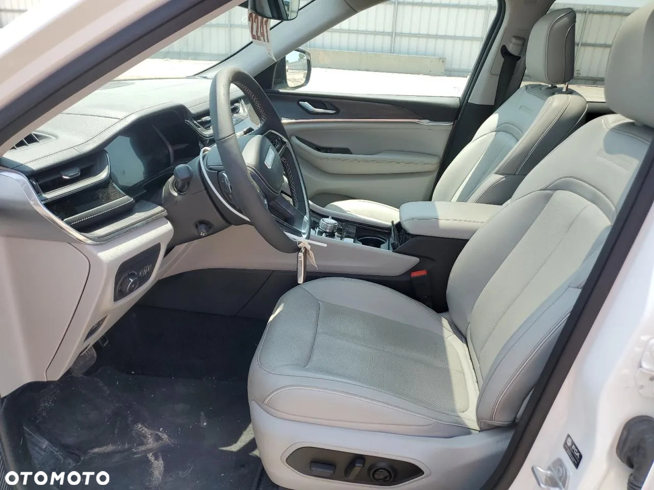 Jeep Grand Cherokee - 7