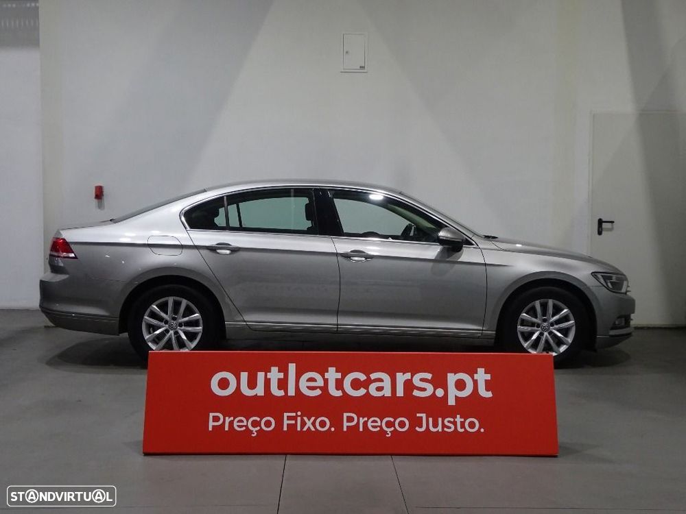 VW Passat 1.6 TDI Confortline - 6