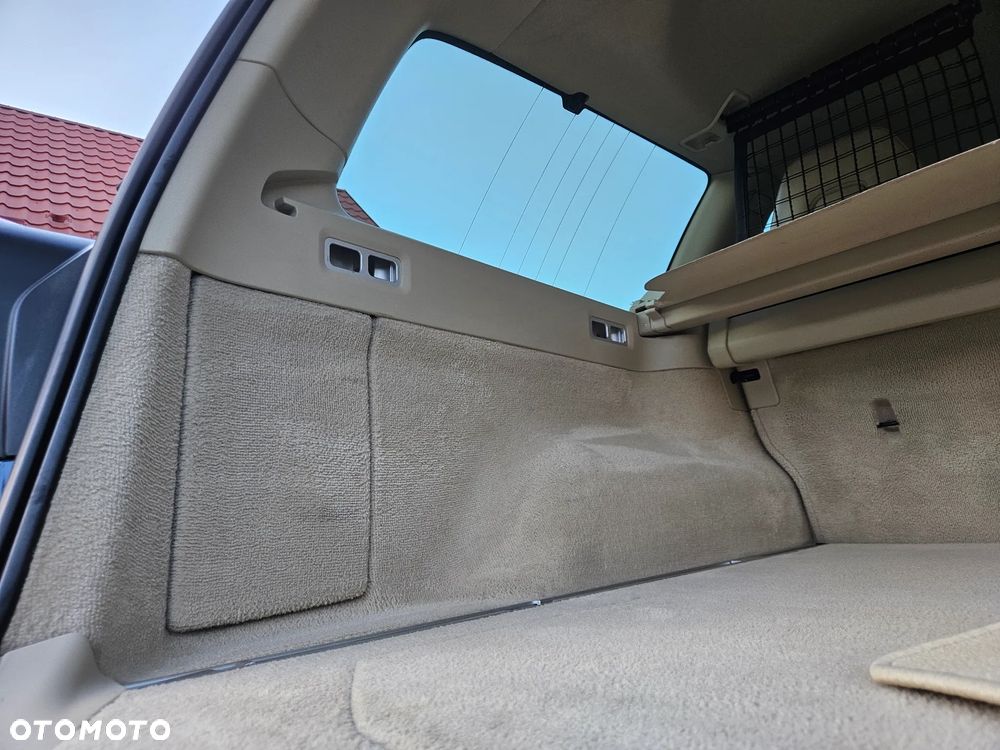 Volvo V70 D4 Momentum - 30