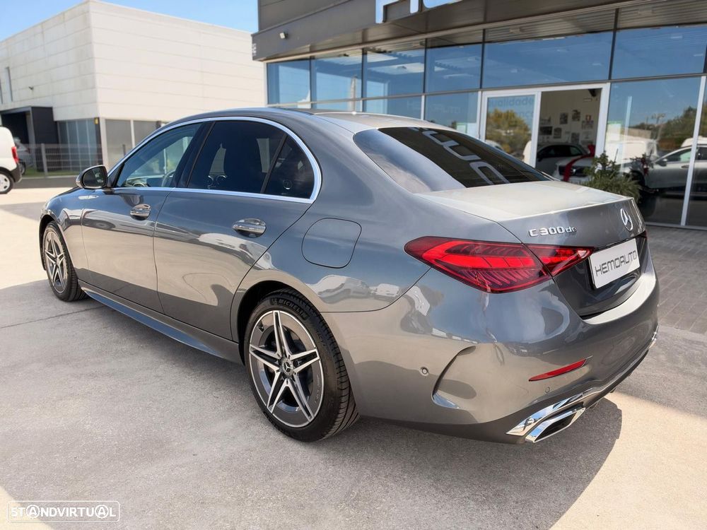 Mercedes-Benz C 300 de AMG Line - 19